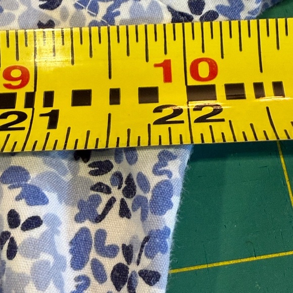 Van Heusen Flex Stretch Men’s Sz L Blue and White Casual Long Button Down Shirt - Picture 11 of 12